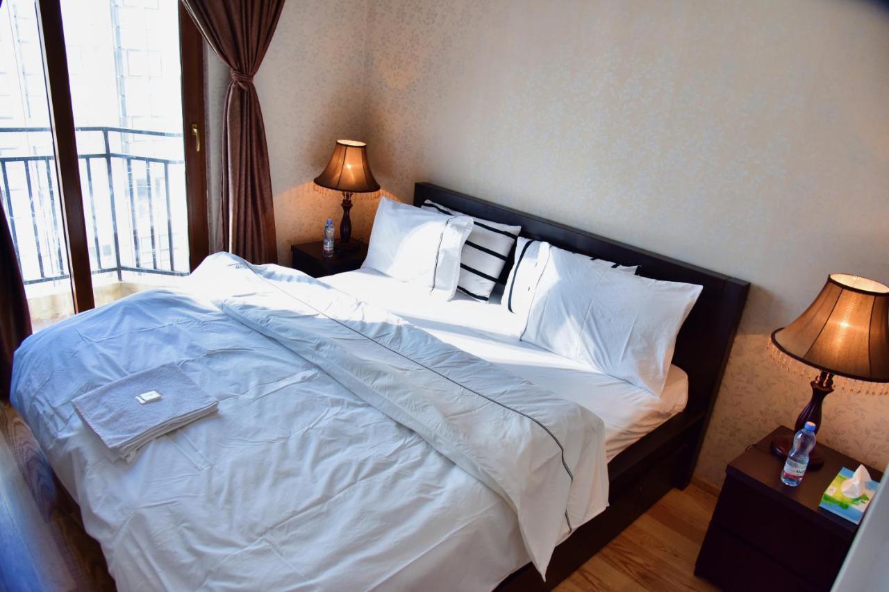 Aden Apartments Tbilisi Bagian luar foto